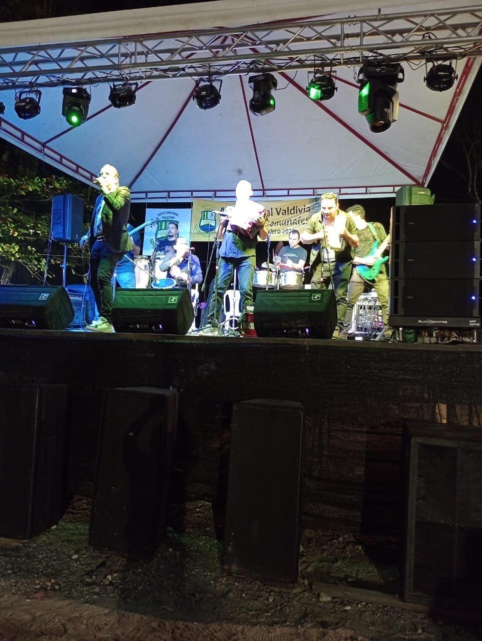 Foto 3 de CARLOS RAY Y SU VALLENATO .10, Vallenatos en Medellin