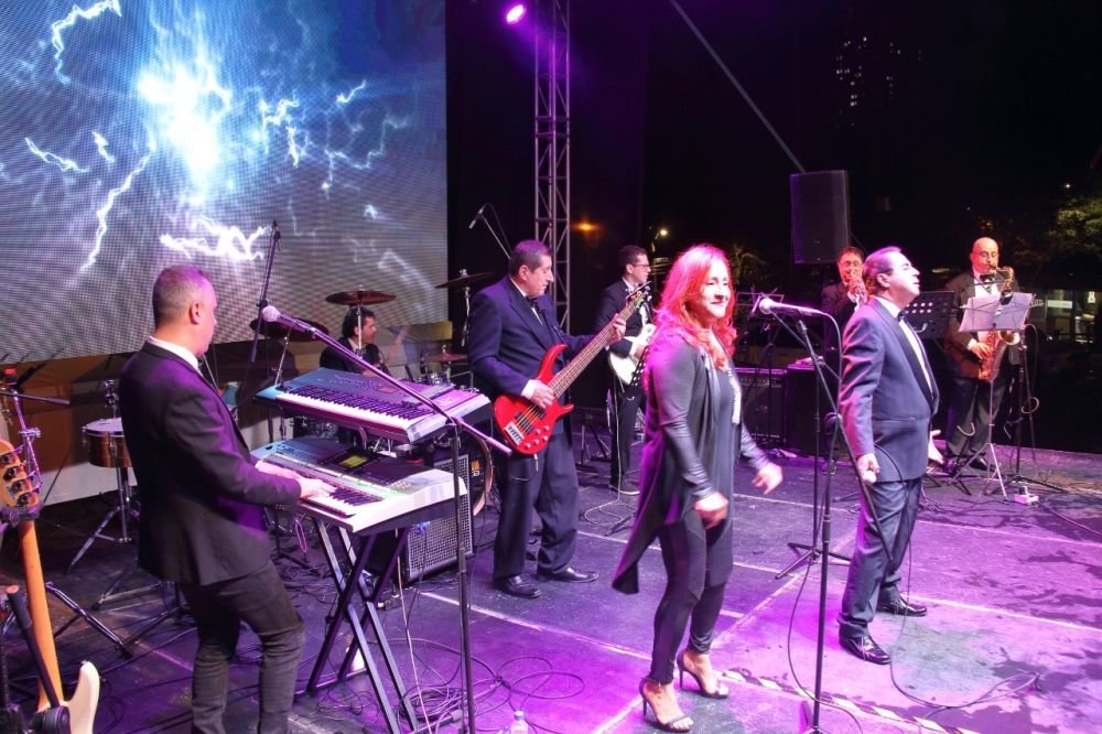 Foto 3 de AGRUPACIÓN MEDITERRANEO , Bandas en Medellin