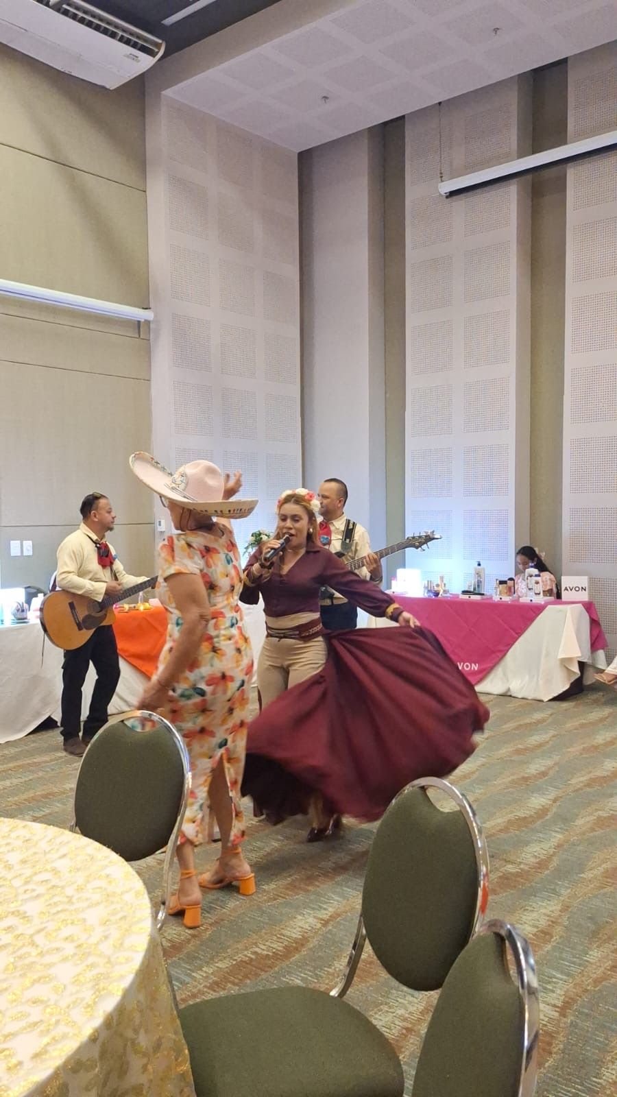 Foto 2 de Mariachi Apache, Mariachis en Otro