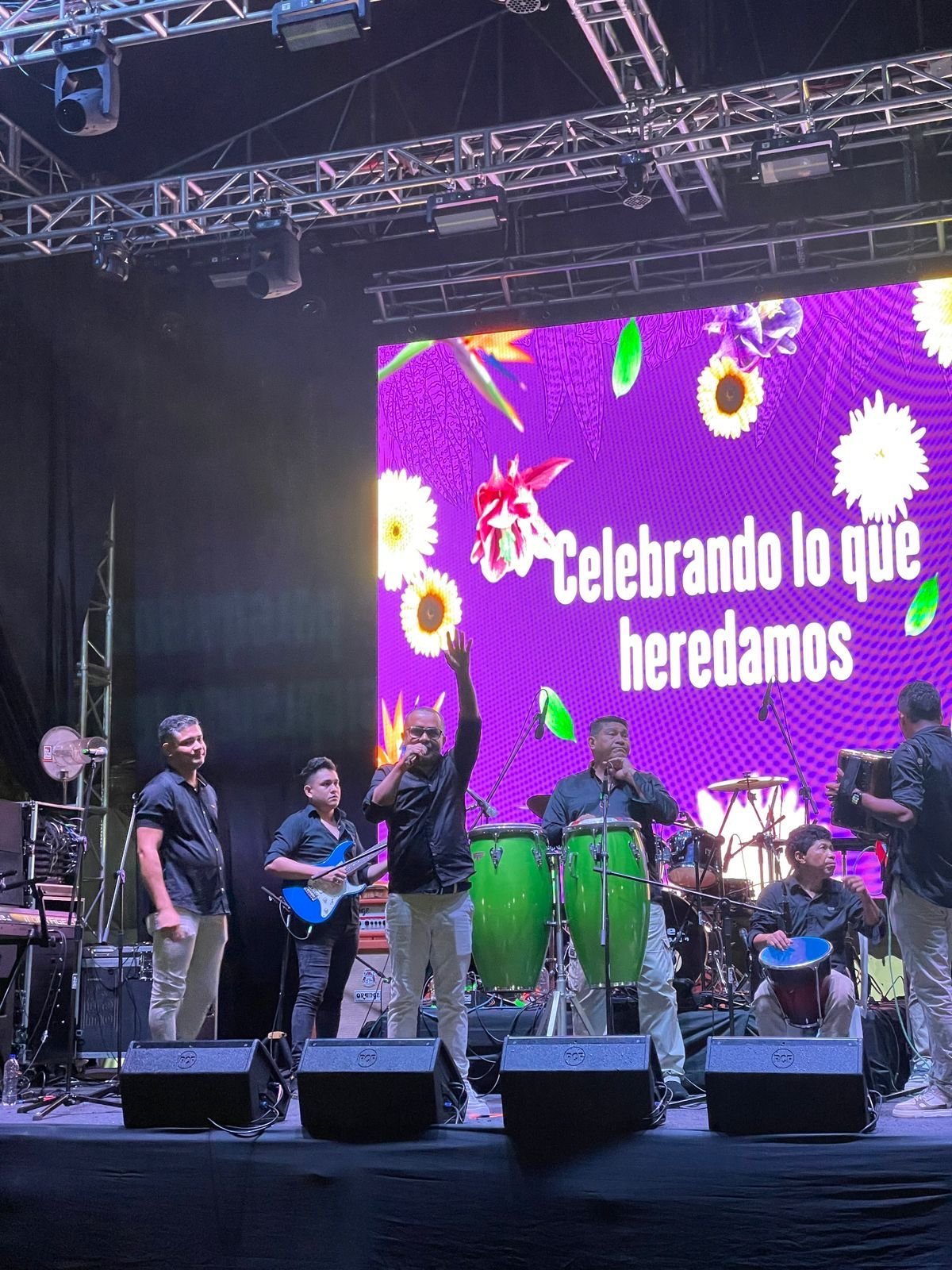 RAFA MIRANDA Y SU VALLENATO CON ESTILO 