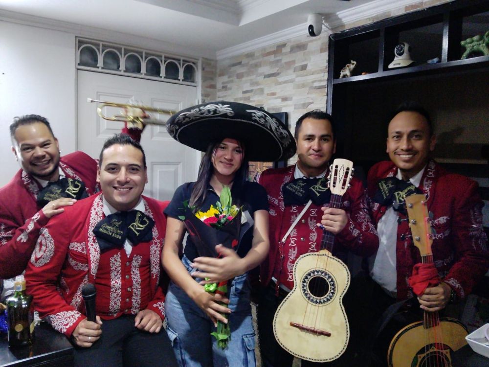 Foto adicional 5 de Banda Mariachi Real Guadalajara 