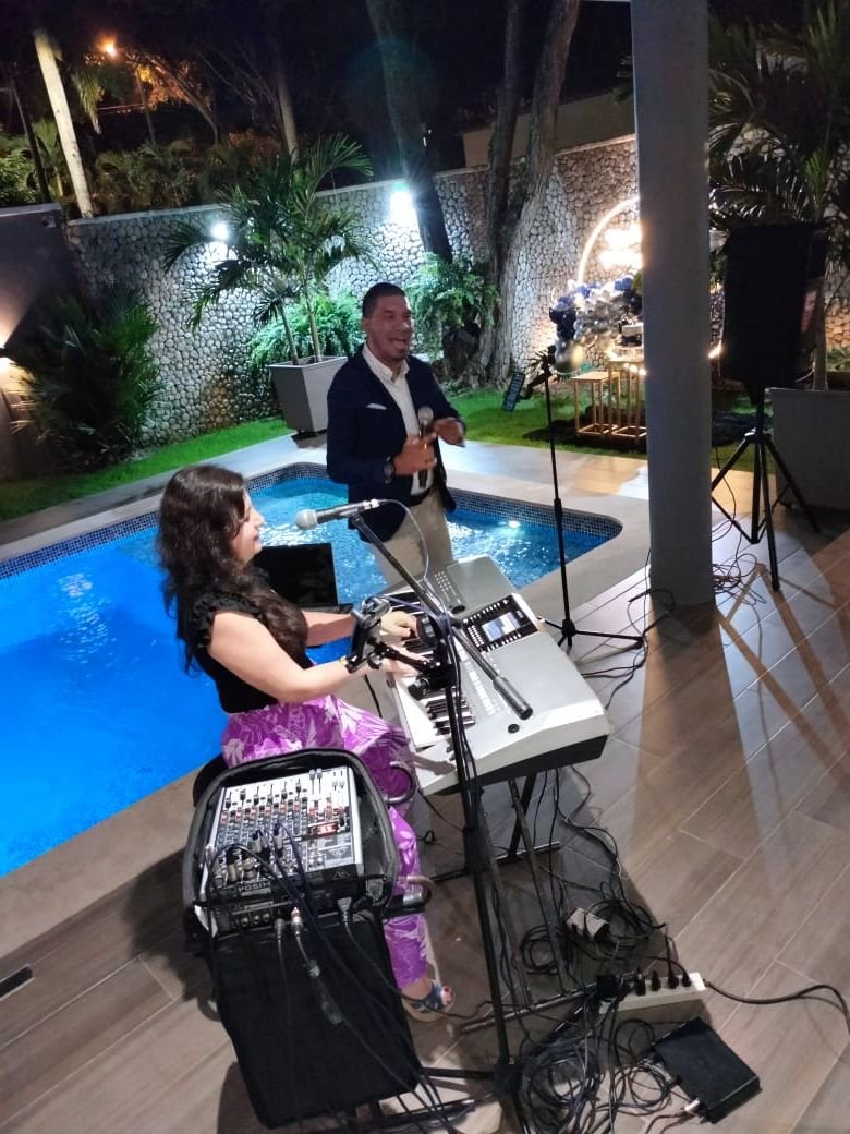 Foto adicional 5 de Grupo Musical Prisma