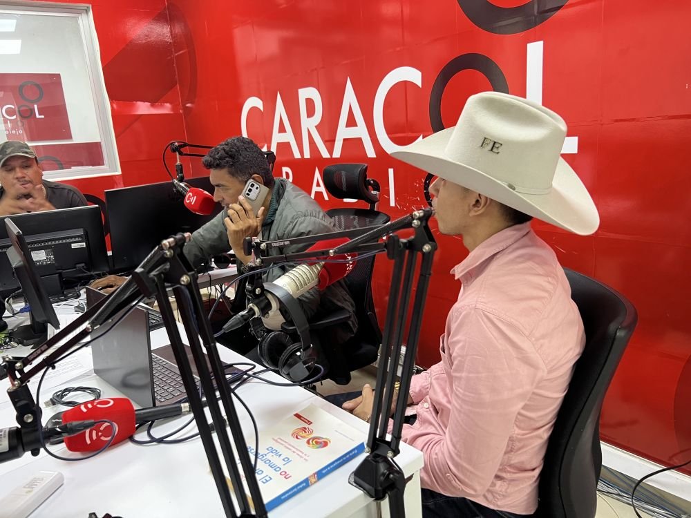 Foto 2 de Fernando España , Popular en Medellin