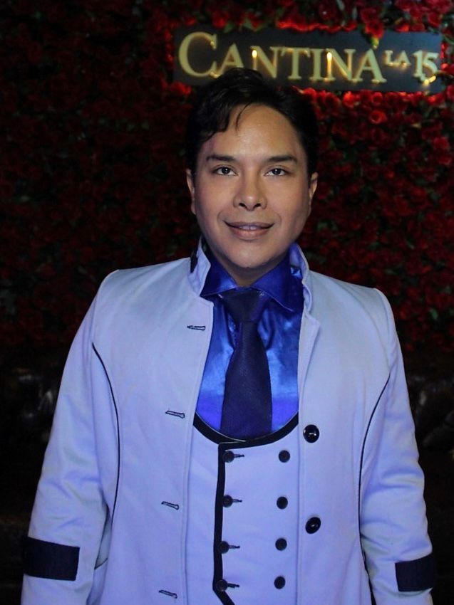 Foto adicional 2 de Juan Gabriel internacional y su Mariachi