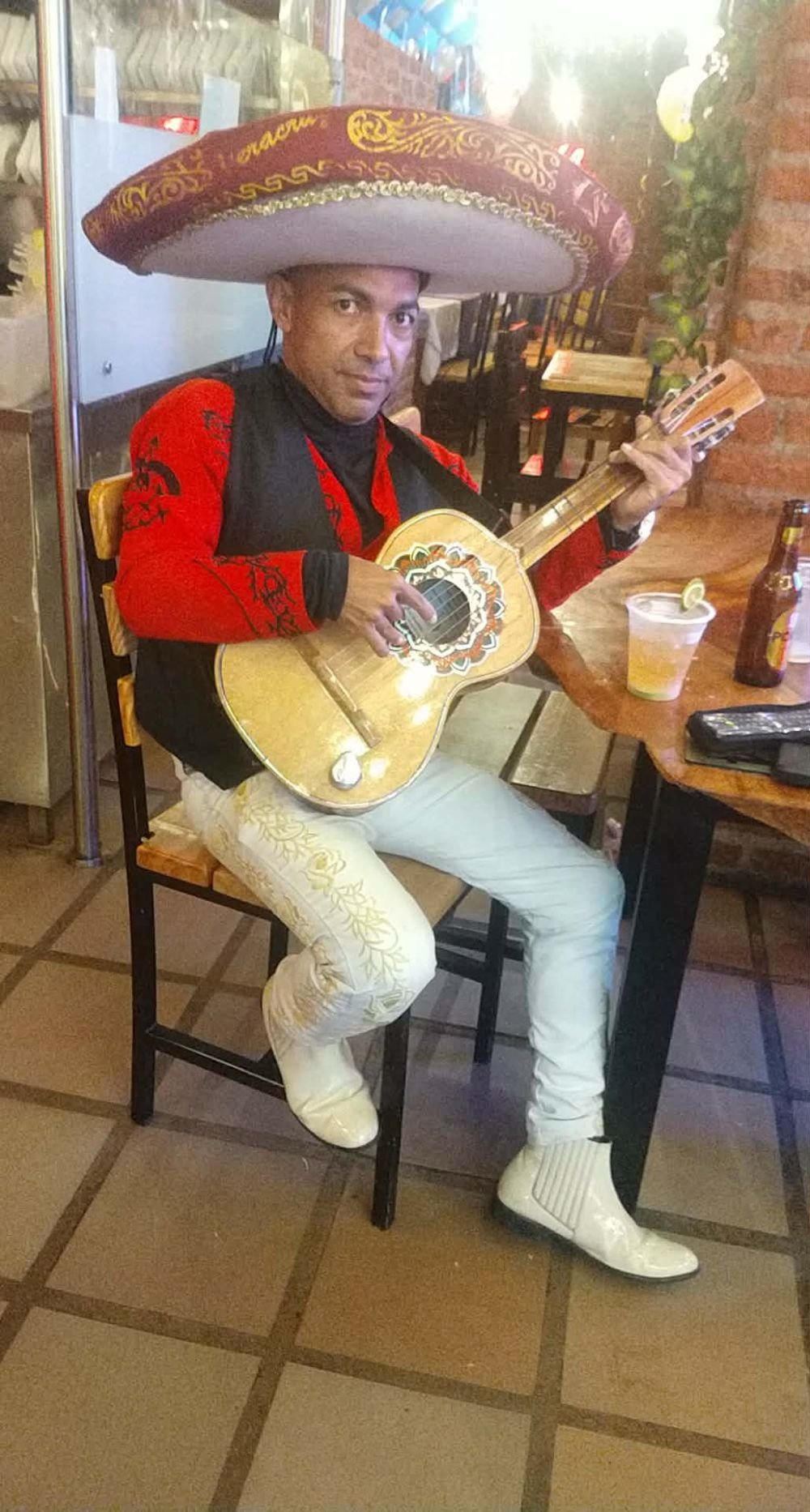 Foto 2 de Mariachi Cali es calida, Mariachis en Cali