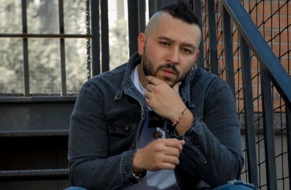 Foto 2 de Heli Negrette, Vallenatos en Medellin