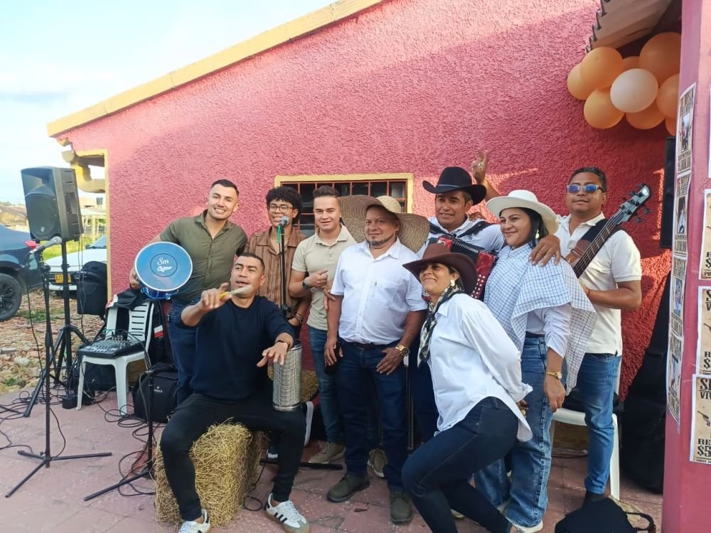 Foto adicional 19 de York Jimenez 