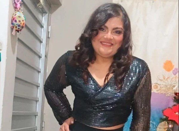 Dessiree Pereira Cantante crossover 